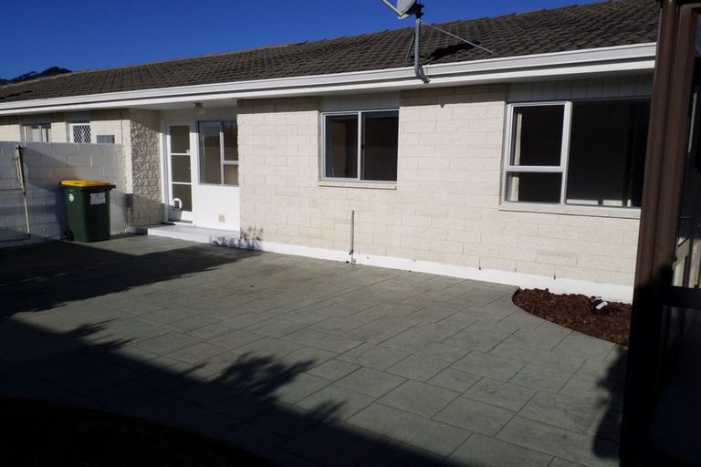 Photo of property in 39 Kapanui Road, Waikanae, 5036