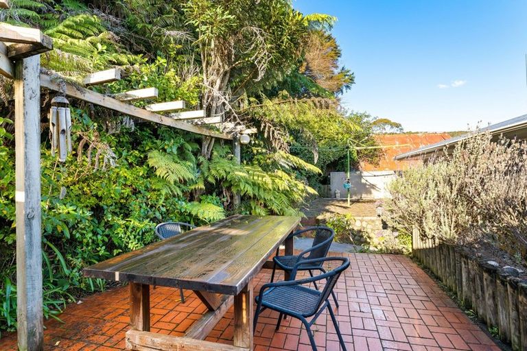 Photo of property in 69 Thomas Street, Stokes Valley, Lower Hutt, 5019