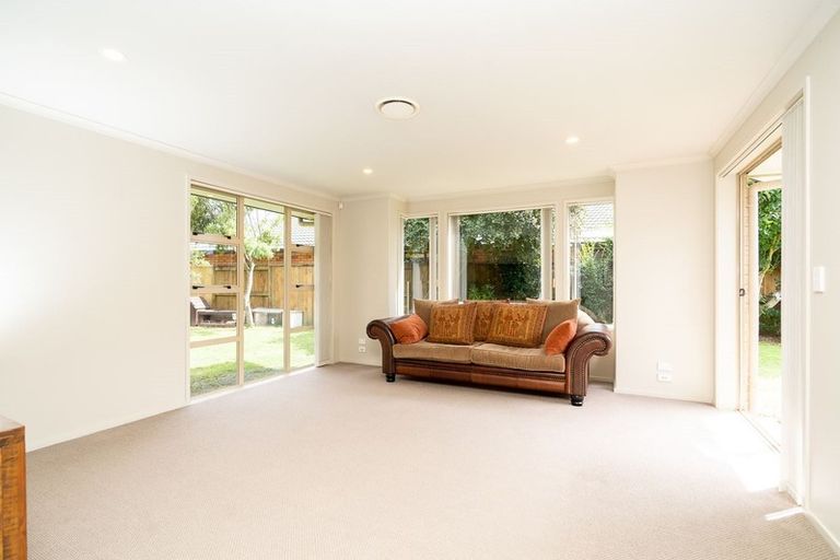 Photo of property in 54 Winchester Place, Rototuna North, Hamilton, 3210