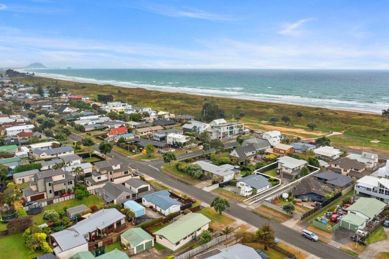 Photo of property in 157b Dickson Road, Papamoa Beach, Papamoa, 3118