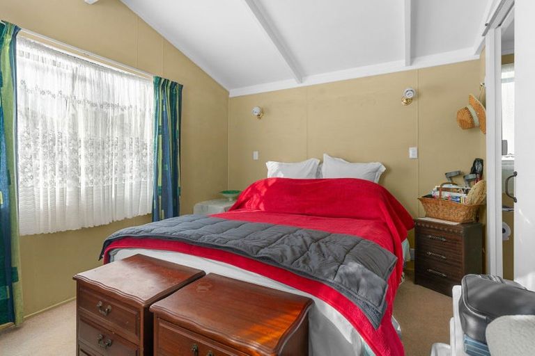 Photo of property in 6 Whareora Road, Kensington, Whangarei, 0112