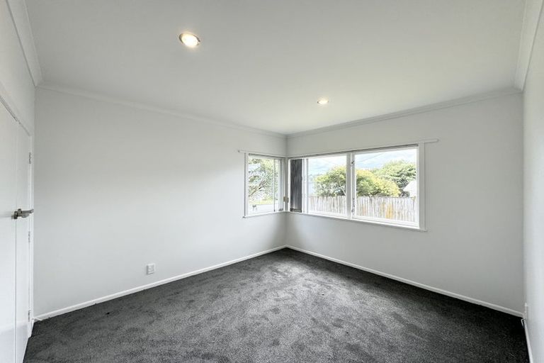 Photo of property in 79 Stanley Road, Glenfield, Auckland, 0629