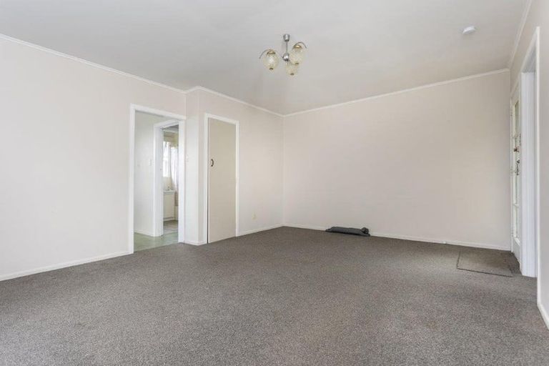Photo of property in 5/52 Bannerman Road, Morningside, Auckland, 1022