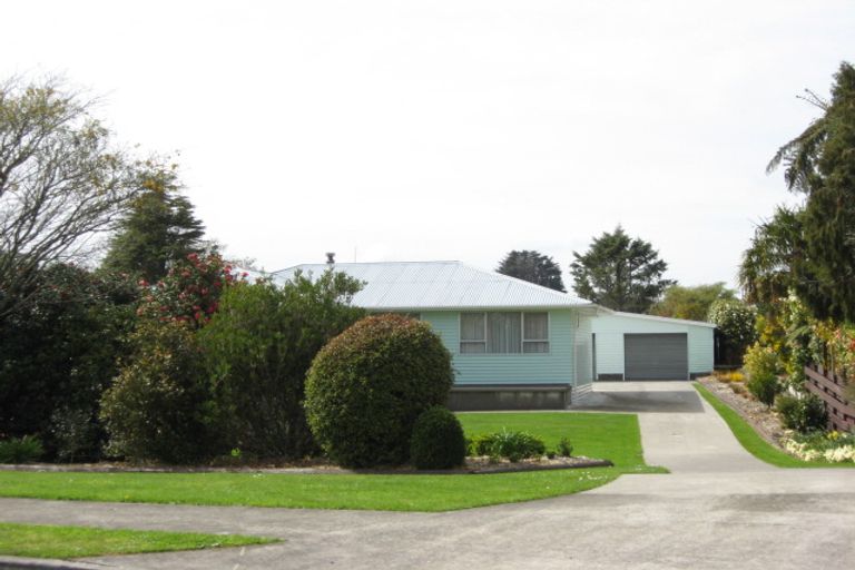 Photo of property in 37 Maire Street, Inglewood, 4330