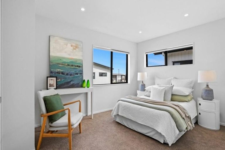 Photo of property in 43 Adlam Lane, Takanini, 2112