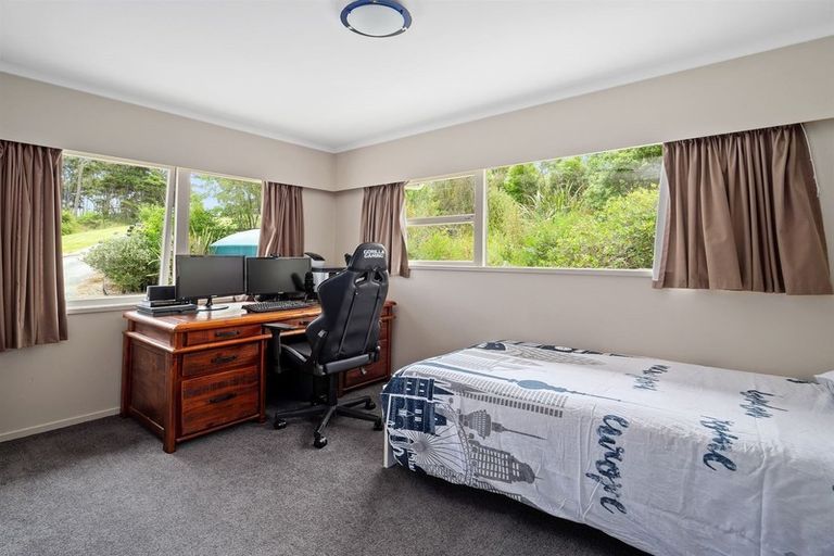 Photo of property in 126 Gatfield Road, Kaukapakapa, 0873