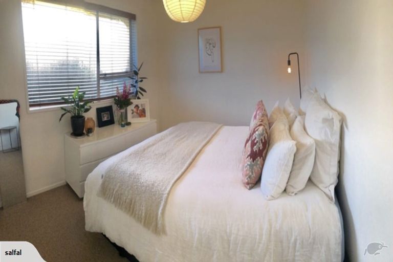 Photo of property in 2b Taupo Avenue, Mount Maunganui, 3116