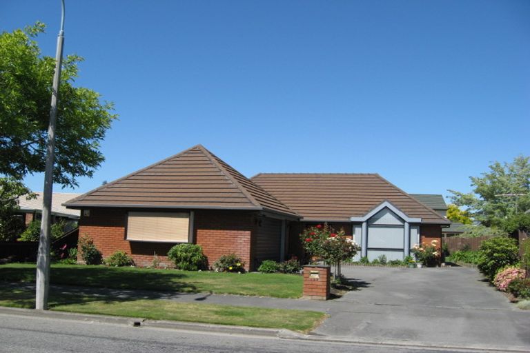 Photo of property in 190 Hawthornden Road, Avonhead, Christchurch, 8042