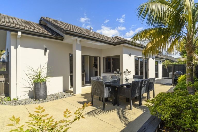 Photo of property in 144 Tuihana Drive, Papamoa Beach, Papamoa, 3118