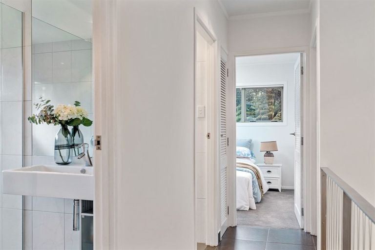 Photo of property in 13 Sandford Street, Campbells Bay, Auckland, 0630