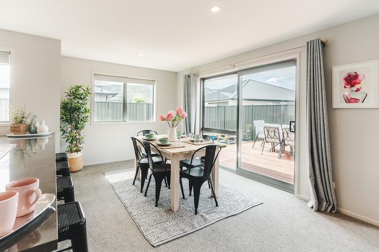 Photo of property in 9 Electric Place, Cromwell, 9310