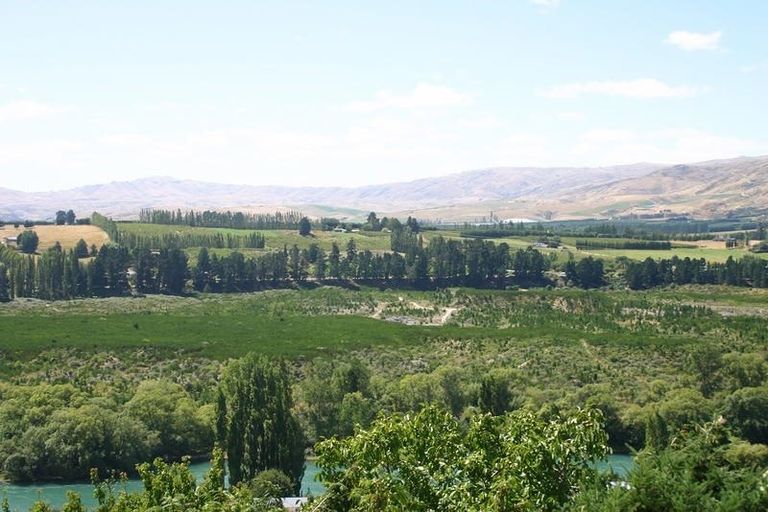 Photo of property in 14 Edinburgh Street, Roxburgh, 9500