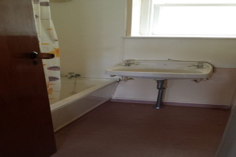 Photo of property in 23 Parata Street, Hokowhitu, Palmerston North, 4410