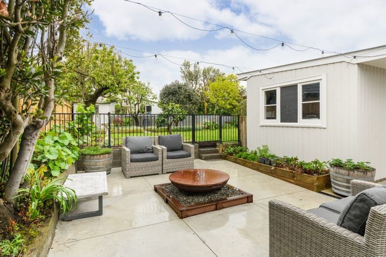 Photo of property in 20 Epsom Road, Hokowhitu, Palmerston North, 4410