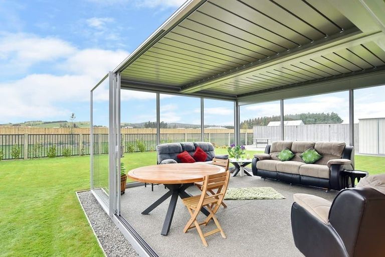 Photo of property in 5 Denton Street, Amberley, 7410