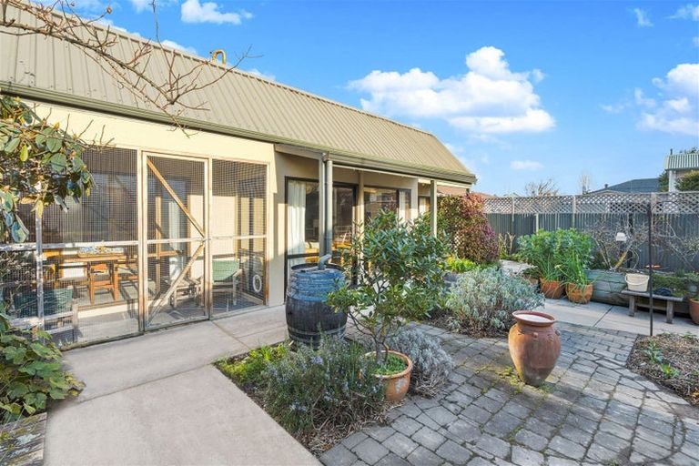 Photo of property in 1/14 Blair Avenue, Papanui, Christchurch, 8053