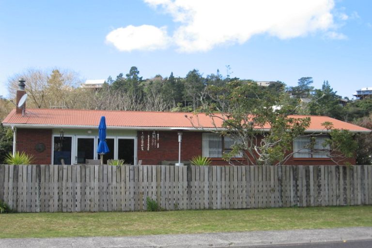 Photo of property in 10 Diamond Drive, Tairua, 3508