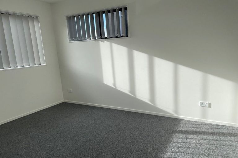 Photo of property in 89 Black Beech Crescent, Takanini, 2110