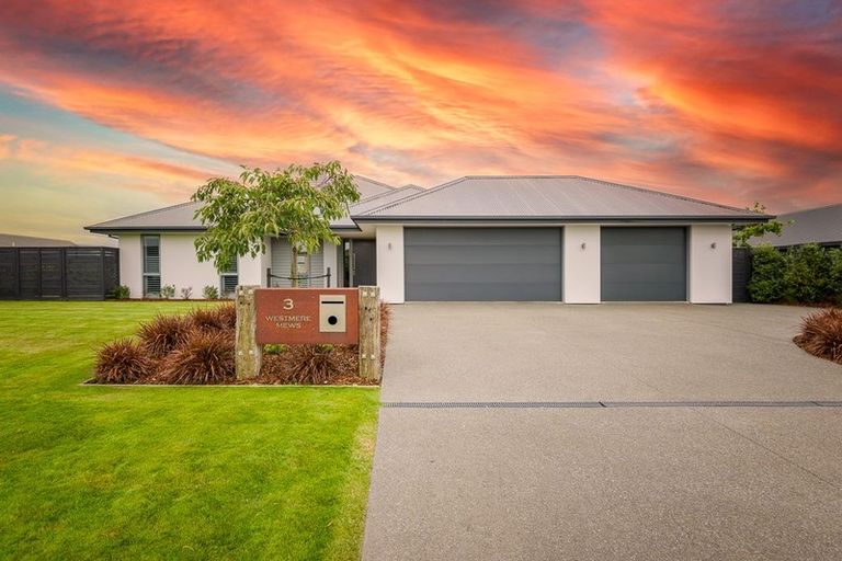 Photo of property in 3 Westmere Mews, West Melton, 7618