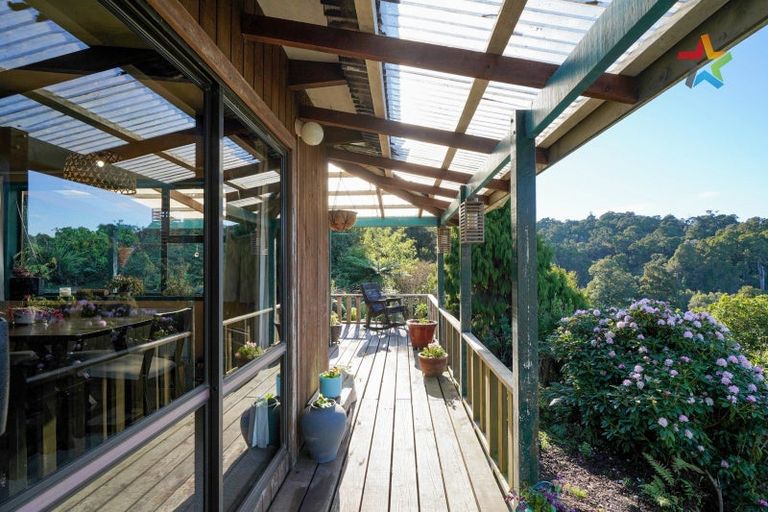 Photo of property in Pania Lodge, 133 Horseshoe Bay Road, Stewart Island/rakiura, Stewart Island, 9818