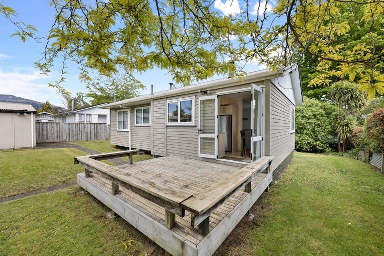 Photo of property in 9 Te Takinga Street, Turangi, 3334