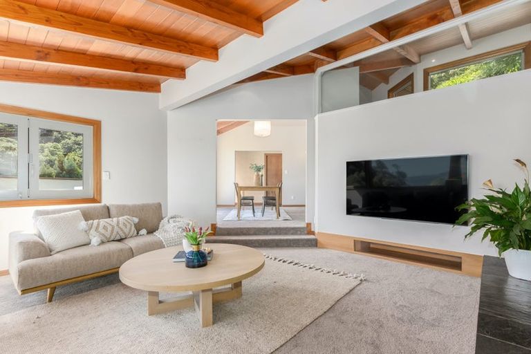 Photo of property in 130a Cheviot Road, Lowry Bay, Lower Hutt, 5013