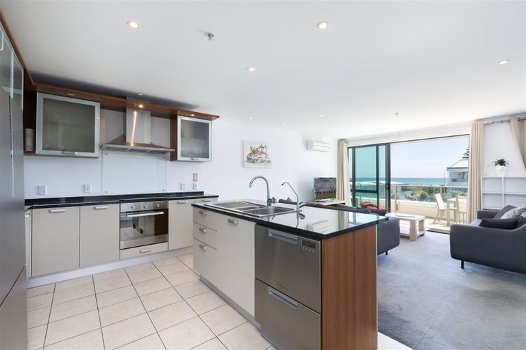 Photo of property in 314/136 Marine Parade, Mount Maunganui, 3116