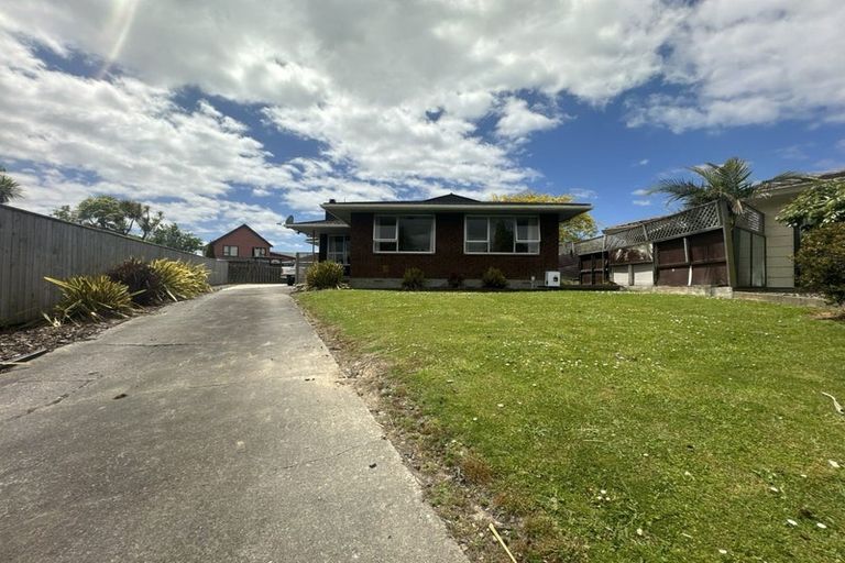 Photo of property in 46 Meadowbrook Drive, Cloverlea, Palmerston North, 4412