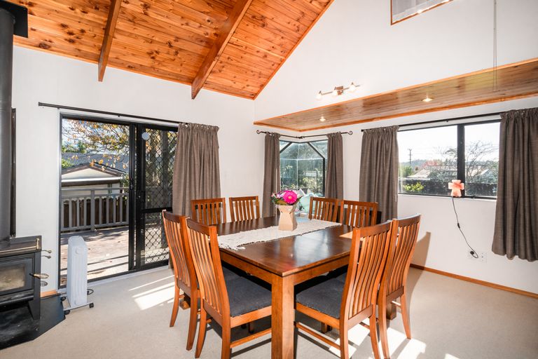 Photo of property in 3 Vintners Close, Huapai, Kumeu, 0810