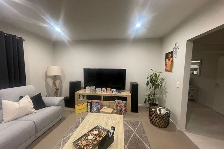 Photo of property in 25 Kahawairahi Drive, Beachlands, Auckland, 2018