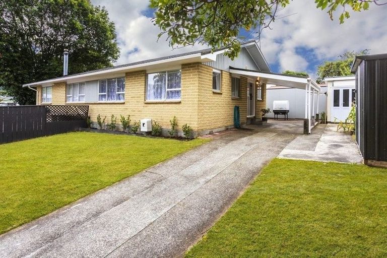 Photo of property in 1 Baltimore Crescent, Totara Park, Upper Hutt, 5018