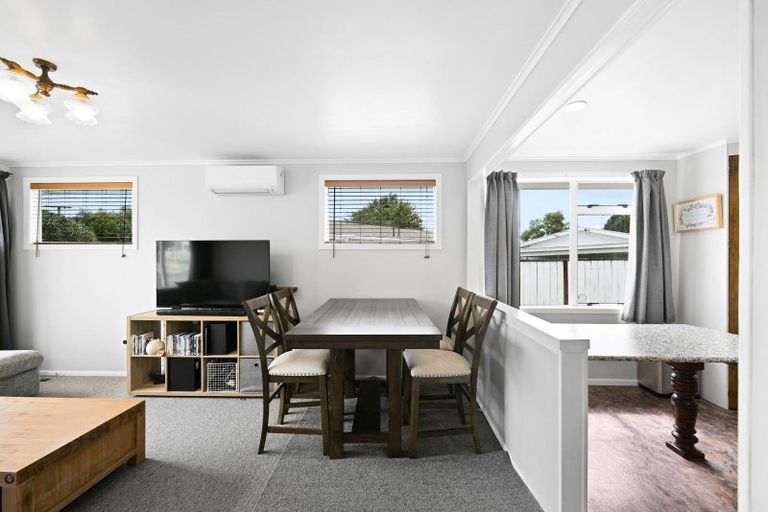 Photo of property in 58 Garden Heights Avenue, Glenview, Hamilton, 3206