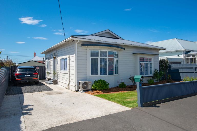 Photo of property in 18 Richmond Street, Forbury, Dunedin, 9012