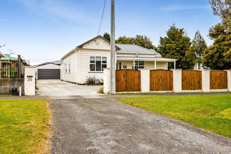 Photo of property in 35 Cordelia Street, Stratford, 4332