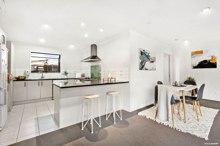 Photo of property in 16a Swaffield Road, Papatoetoe, Auckland, 2025