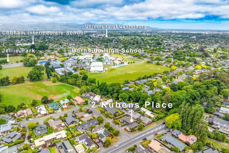 Photo of property in 2 Rubens Place, Burnside, Christchurch, 8053