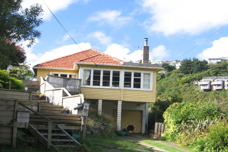 Photo of property in 25 Hathaway Avenue, Karori, Wellington, 6012