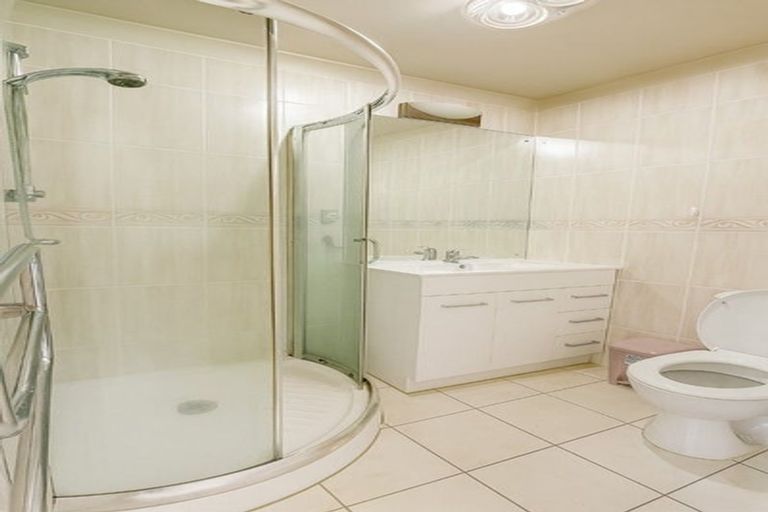 Photo of property in 16 Syracuse Place, Albany, Auckland, 0632