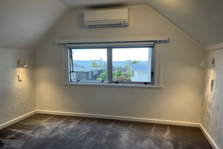 Photo of property in 274 Lake Road, Hauraki, Auckland, 0622