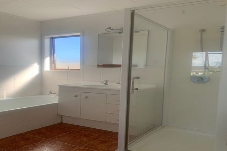 Photo of property in 5/46 Seabrook Avenue, New Lynn, Auckland, 0600