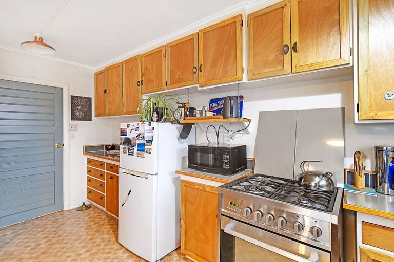 Photo of property in 43 Fookes Street, Waverley, 4510