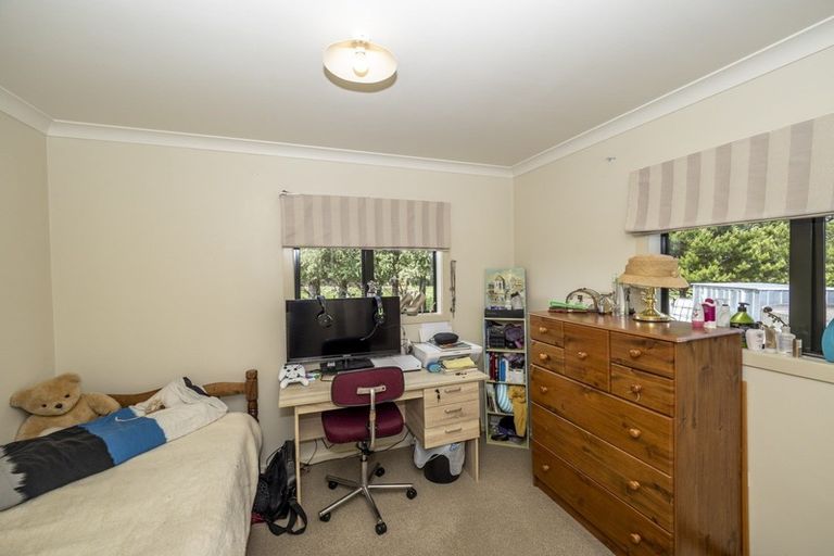 Photo of property in 70 Parkers Road, West Taratahi, Carterton, 5791