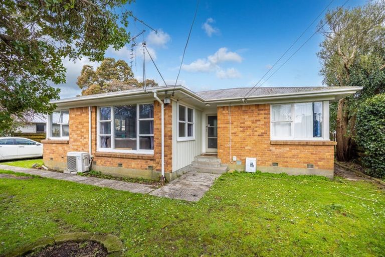Photo of property in 75 Avalon Drive, Nawton, Hamilton, 3200