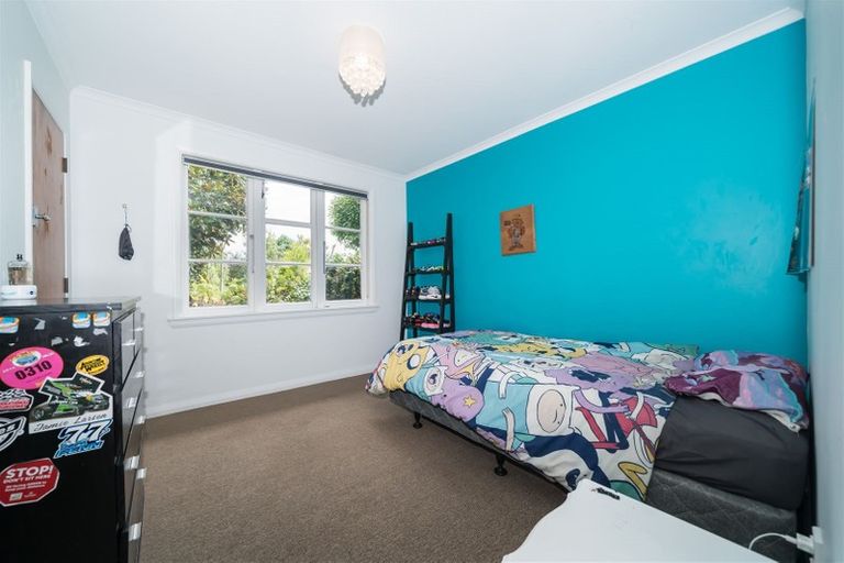 Photo of property in 14 Norwich Place, Awapuni, Palmerston North, 4412