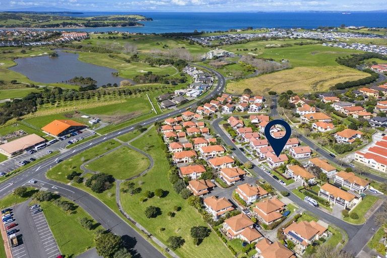 Photo of property in 7a Parkwood Crescent, Gulf Harbour, Whangaparaoa, 0930