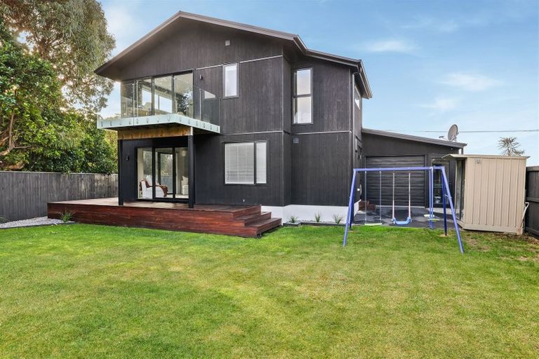 Photo of property in 50 Mccormacks Bay Road, Mount Pleasant, Christchurch, 8081