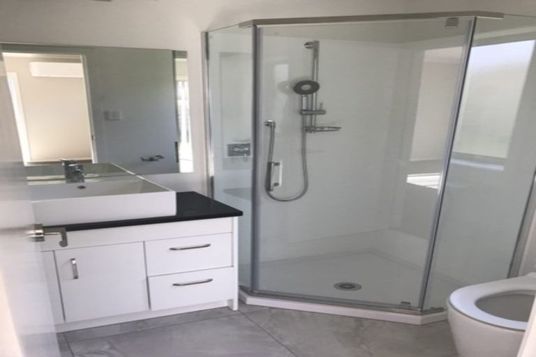 Photo of property in 21 Miharo Crescent, Flagstaff, Hamilton, 3210