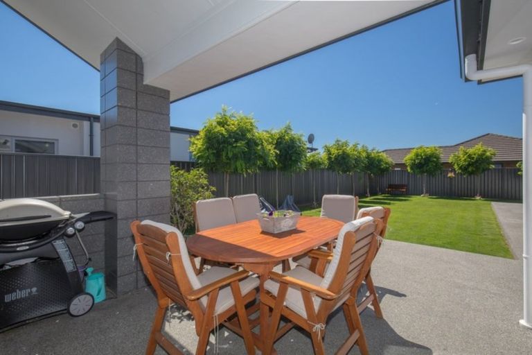 Photo of property in 59 Kelliher Drive, Wanaka, 9305