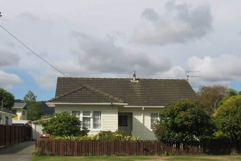 Photo of property in 40 Palmer Crescent, Silverstream, Upper Hutt, 5019