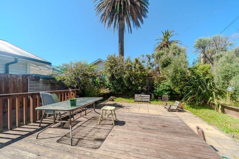 Photo of property in 9 Rolleston Street, Mount Cook, Wellington, 6021